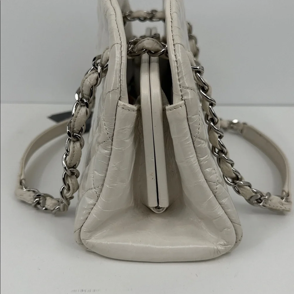 Authenticated CHANEL Mademoiselle Shoulder Chain Bag- White/Silver - Picture 11 of 17